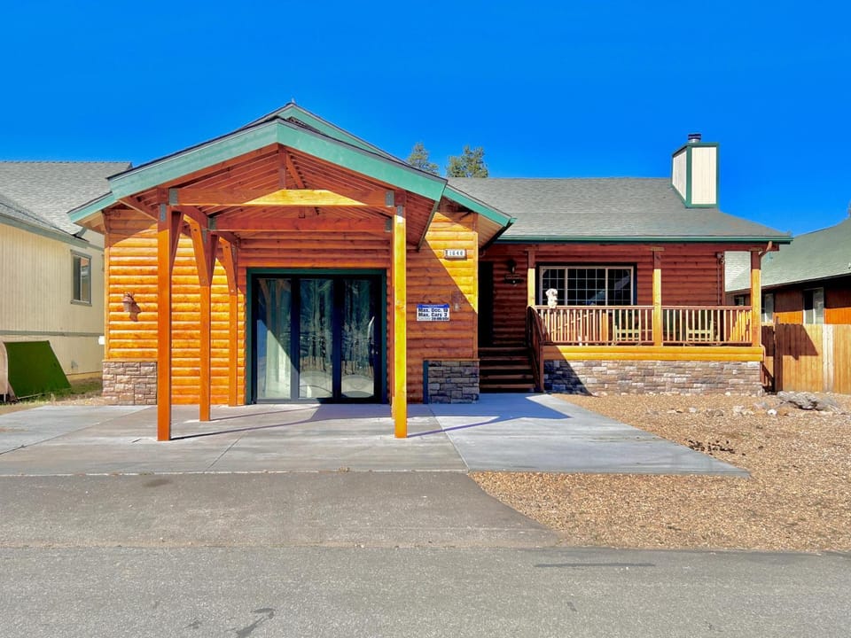 No. 23 Bear City Retreat House in Southern California