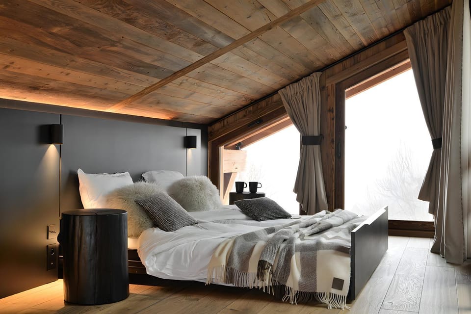 Property building, Living room, Bedroom