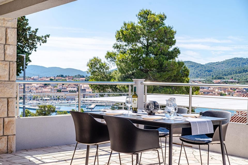 Apartment Doris Bed and Breakfast in Dubrovnik-Neretva County