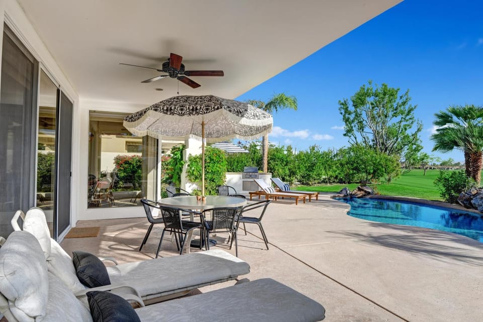 PGA113 Chic PGA West Oasis Pool Home House in La Quinta