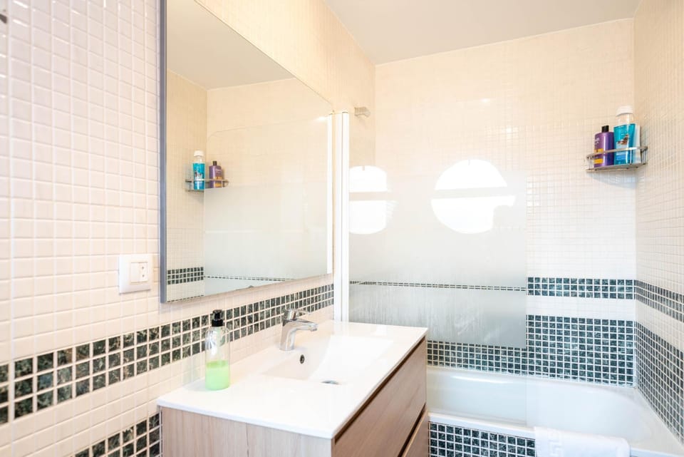 Bathroom, Bath, towels, towels
