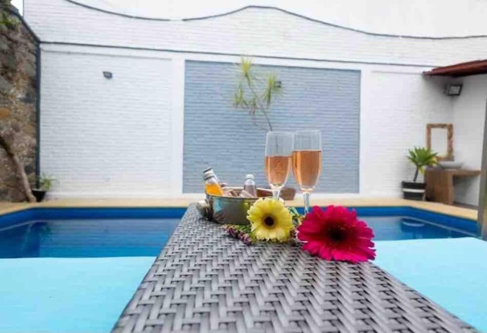 Linda casa céntrica c/alberca y jacuzzi House in State of Morelos