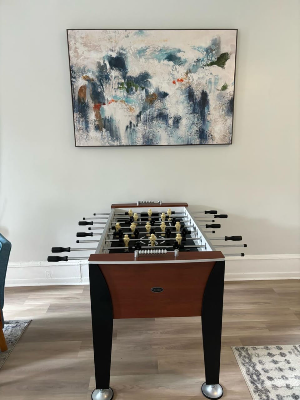 CONSHOHOCKEN: Quality & Location Apartment in Conshohocken