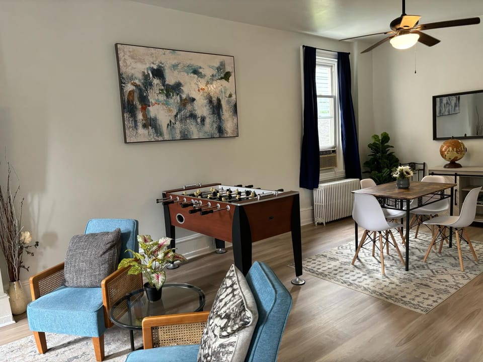 CONSHOHOCKEN: Quality & Location Apartment in Conshohocken