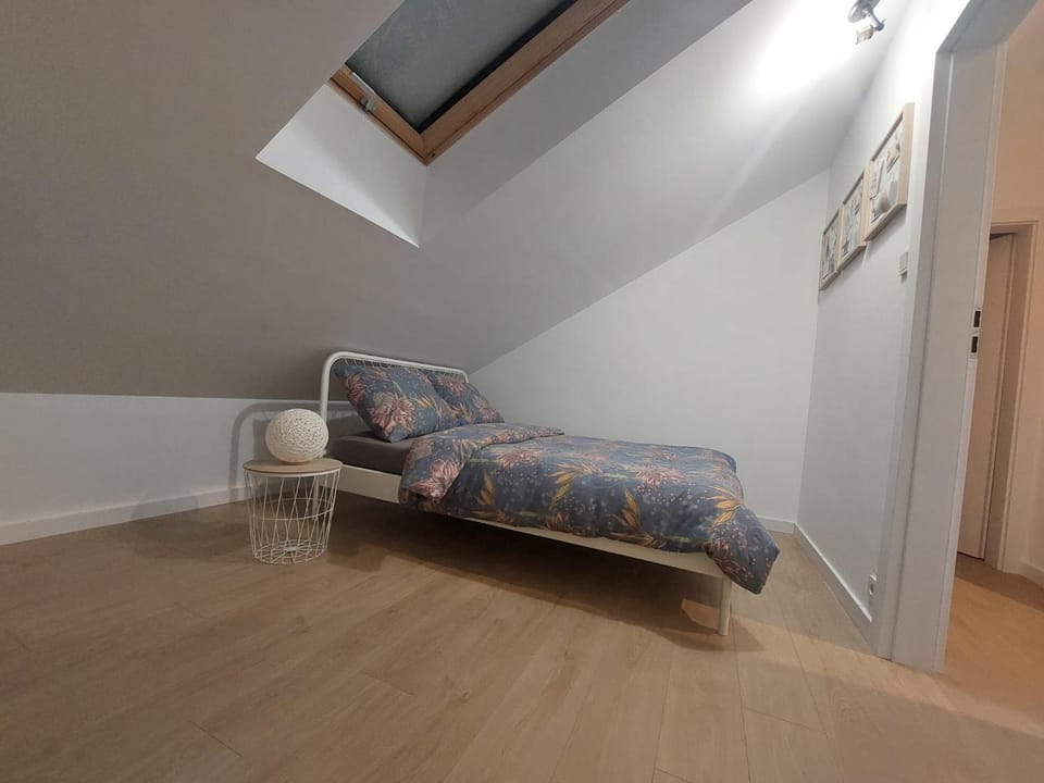 Komfortowe mieszkanie, duży taras, bezpłatny parking, AWG APARTMENTS Apartment in Krakow