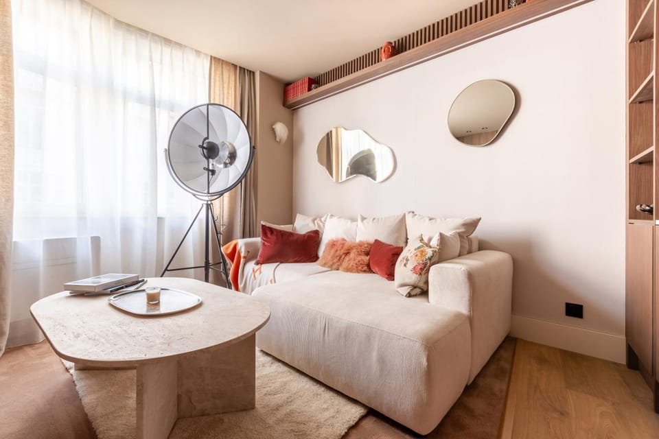 Luxueux Logement Grand Place et Opéra clim by Lity Apartment in Lille