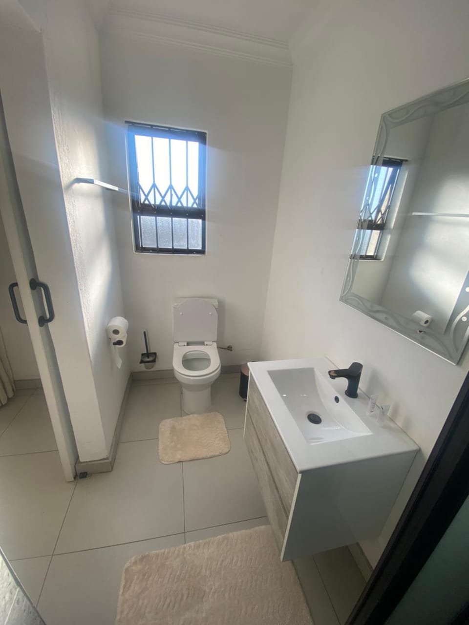 Toilet, Bathroom