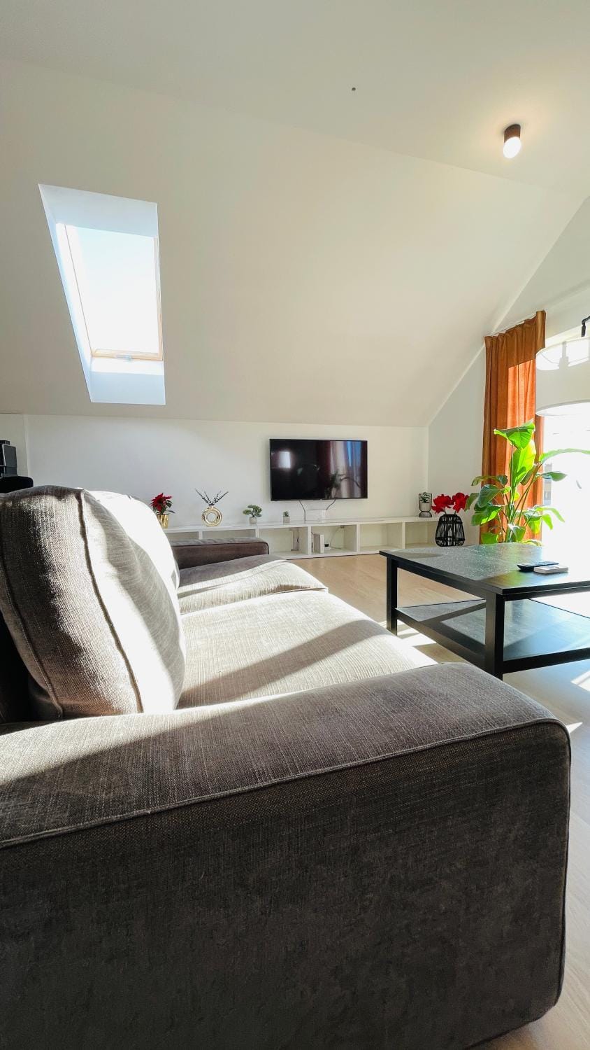 Communal lounge/ TV room