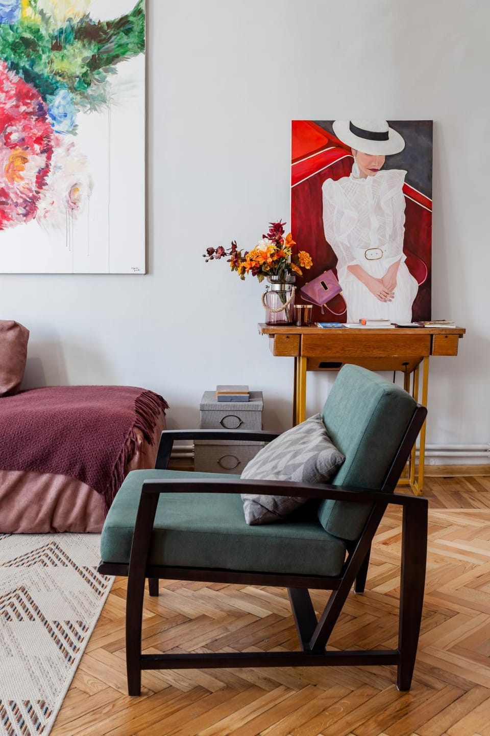 Living room, Decorative detail, Seating area