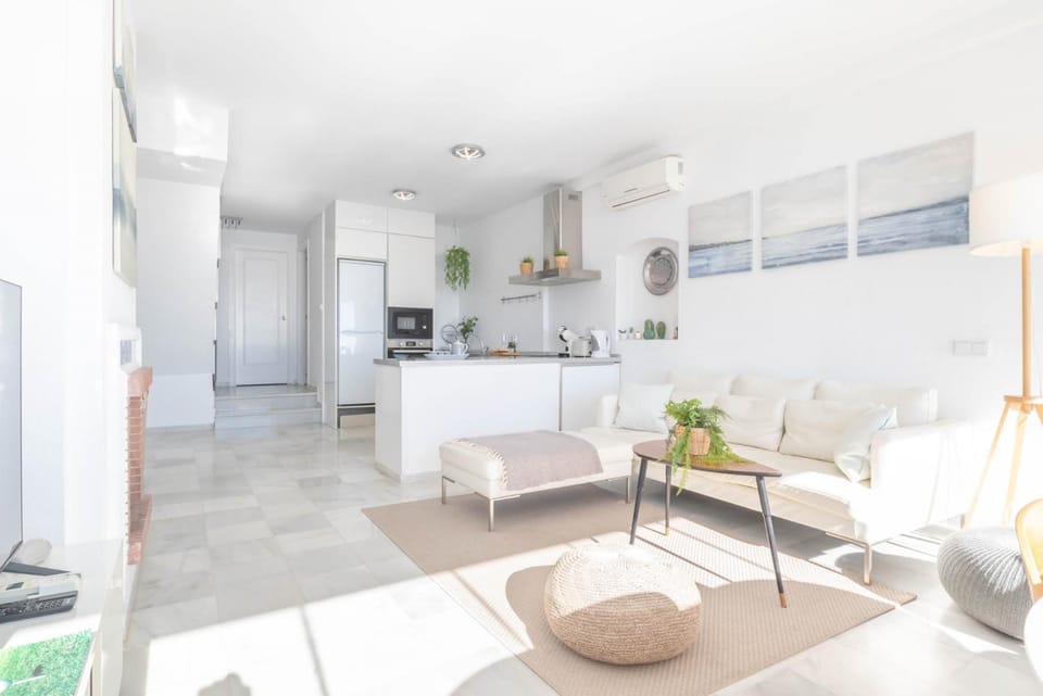 Bathroom, View (from property/room), Balcony/Terrace, Kitchen or kitchenette, Living room, Bedroom, Sea view