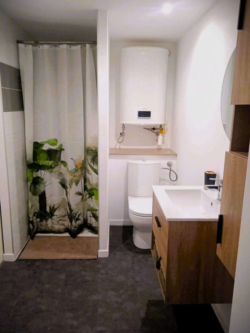 Shower, Toilet, Bathroom