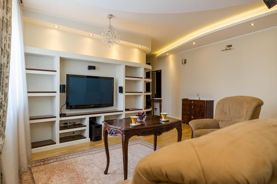 TV and multimedia, Living room, Seating area