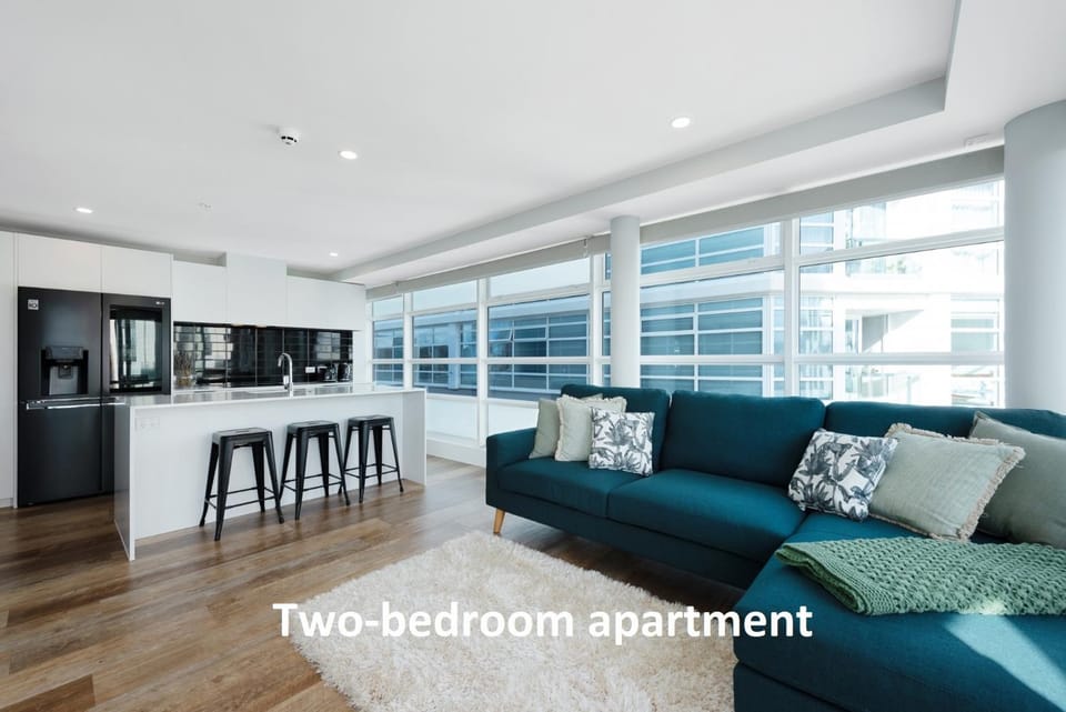 Kitchen or kitchenette, Living room, Seating area