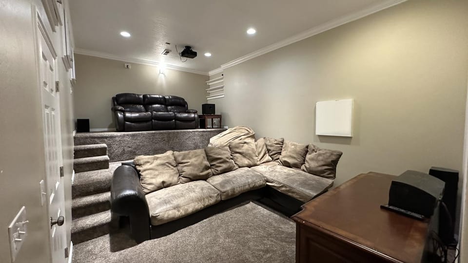Game Room, View (from property/room)