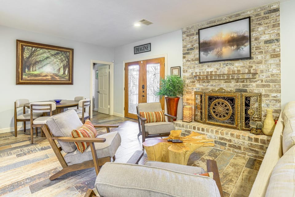 Dog-Friendly Cypress Vacation Rental w/ Lanai! House in Cypress
