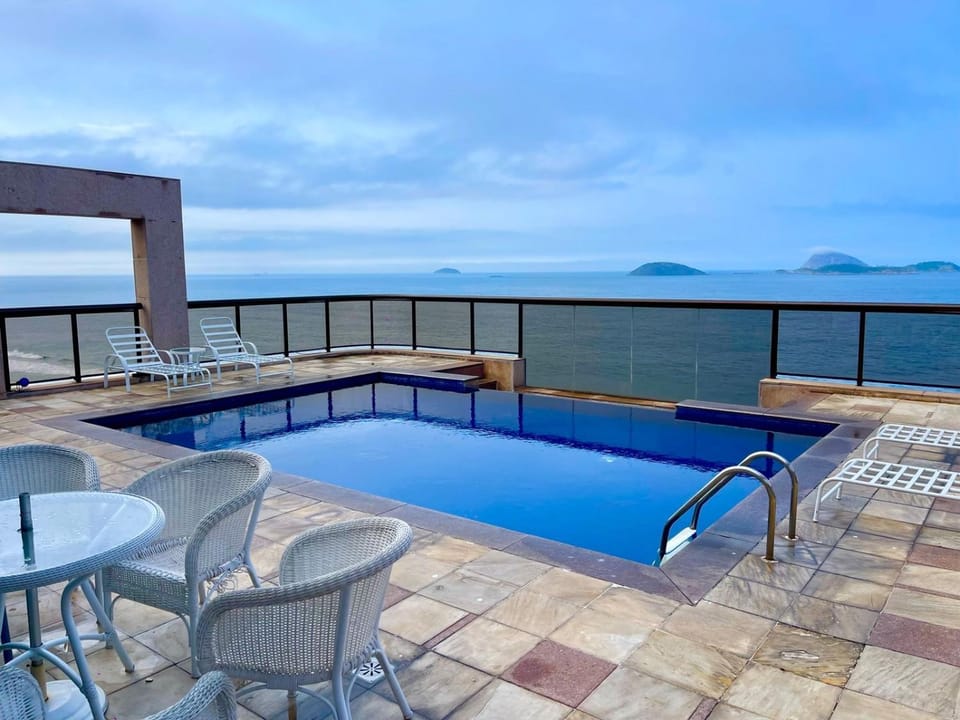 Luxo Ipanema avenida Vieira a Souto frente mar Apartment in Rio de Janeiro