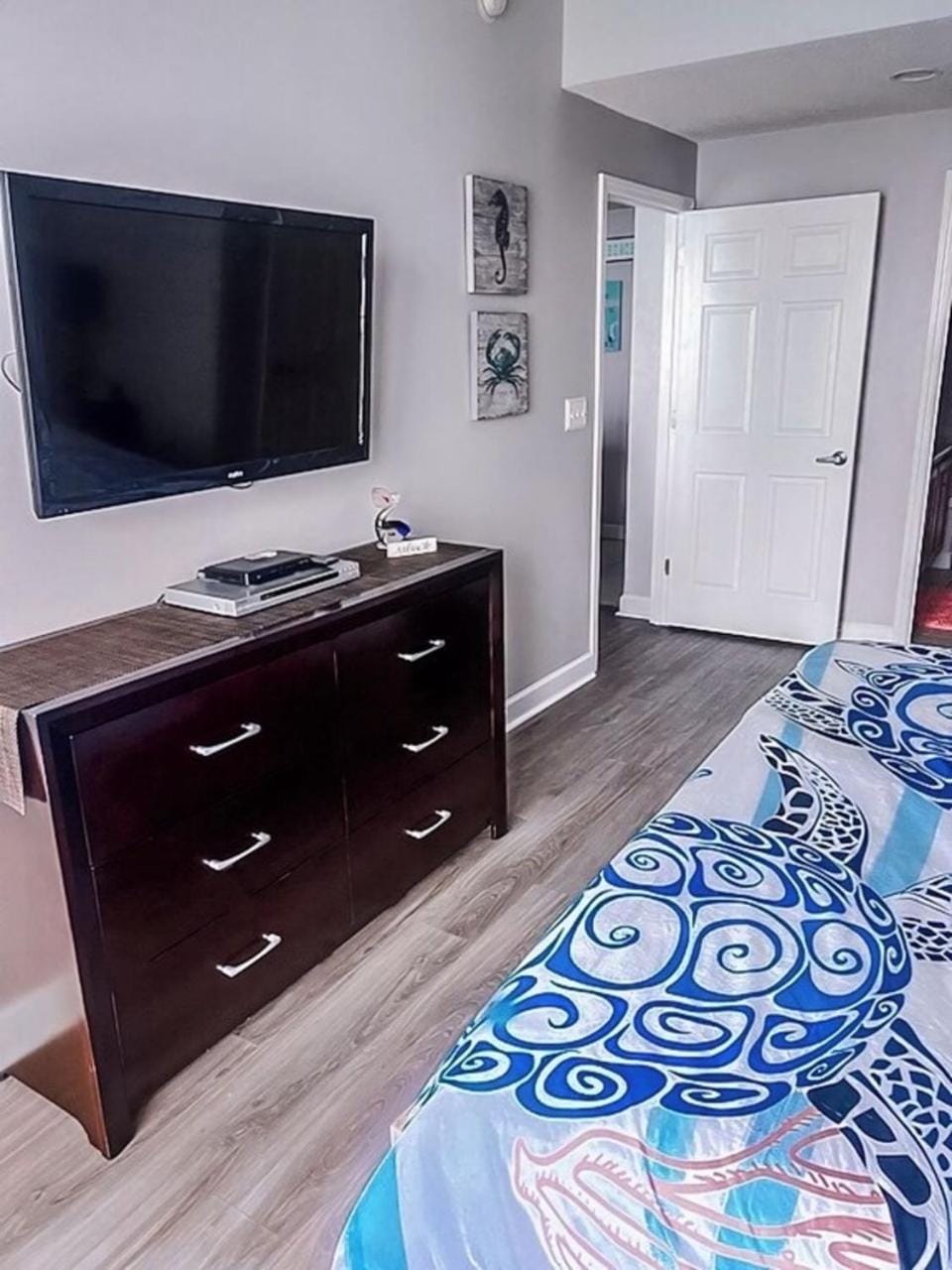 TV and multimedia, Bedroom