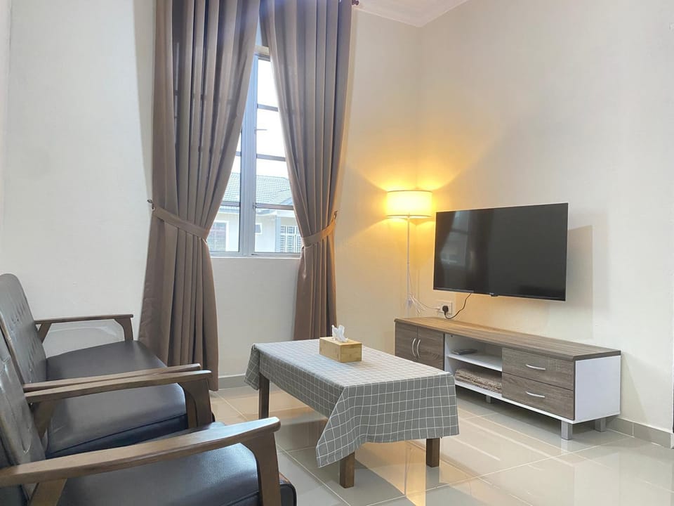 Communal lounge/ TV room, TV and multimedia, Living room, hair dresser