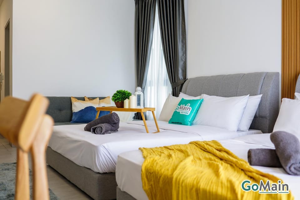 Bed, Living room, Seating area, Bedroom