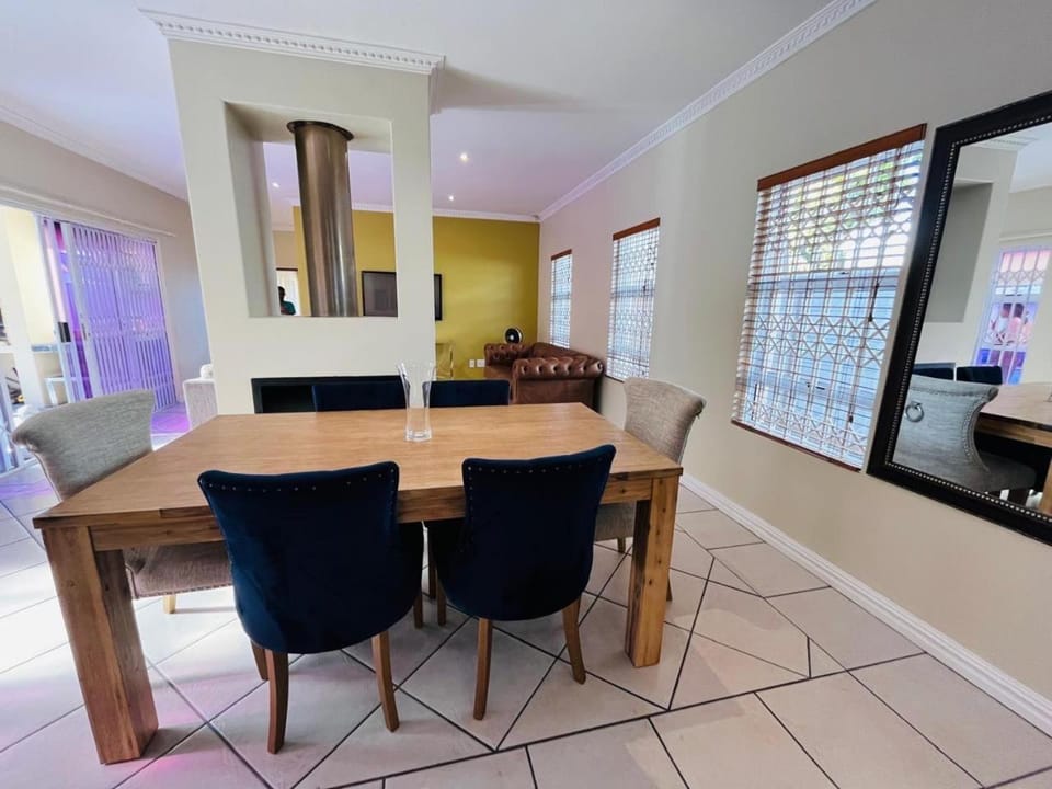 4 Bedroom Bliss Villa in Cape Town