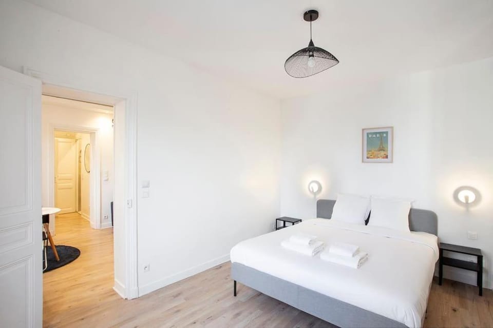 Appartement Design Saint-Mandé, proche Paris et bois Apartment in Paris