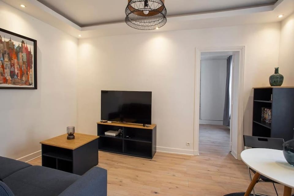 Appartement Design Saint-Mandé, proche Paris et bois Apartment in Paris