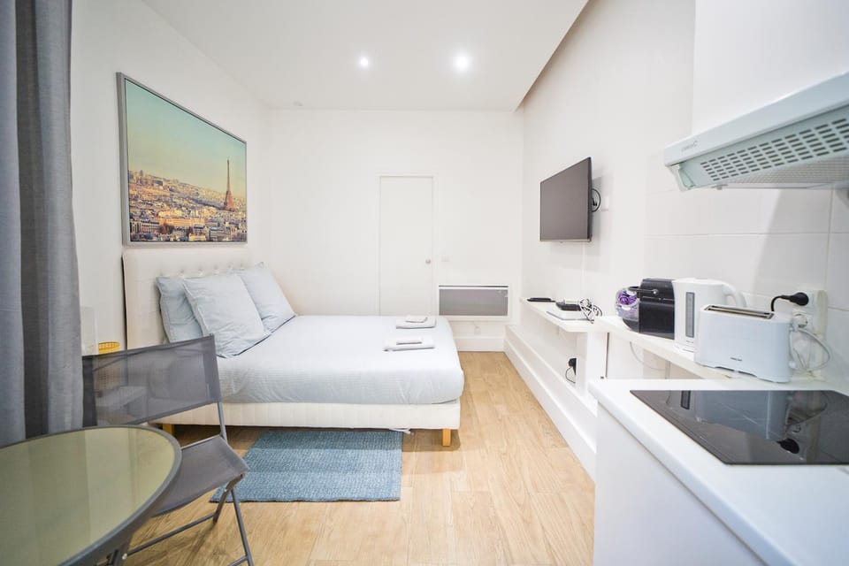 LOVELY PARISIAN APARTMENT Apartment in Paris