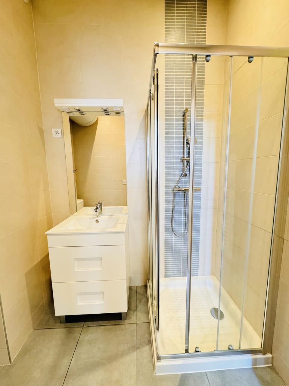 Studio chaleureux proche croisette Mimont29 Apartment in Cannes