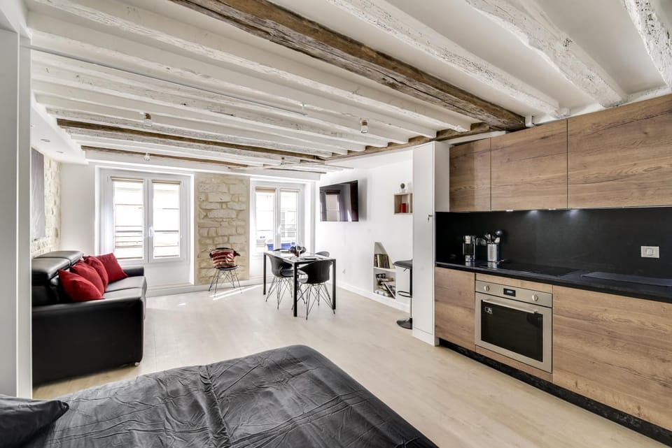mandar Apartment in Paris