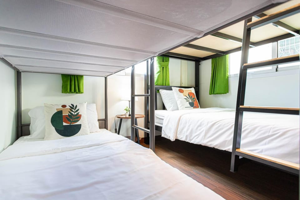 bunk bed