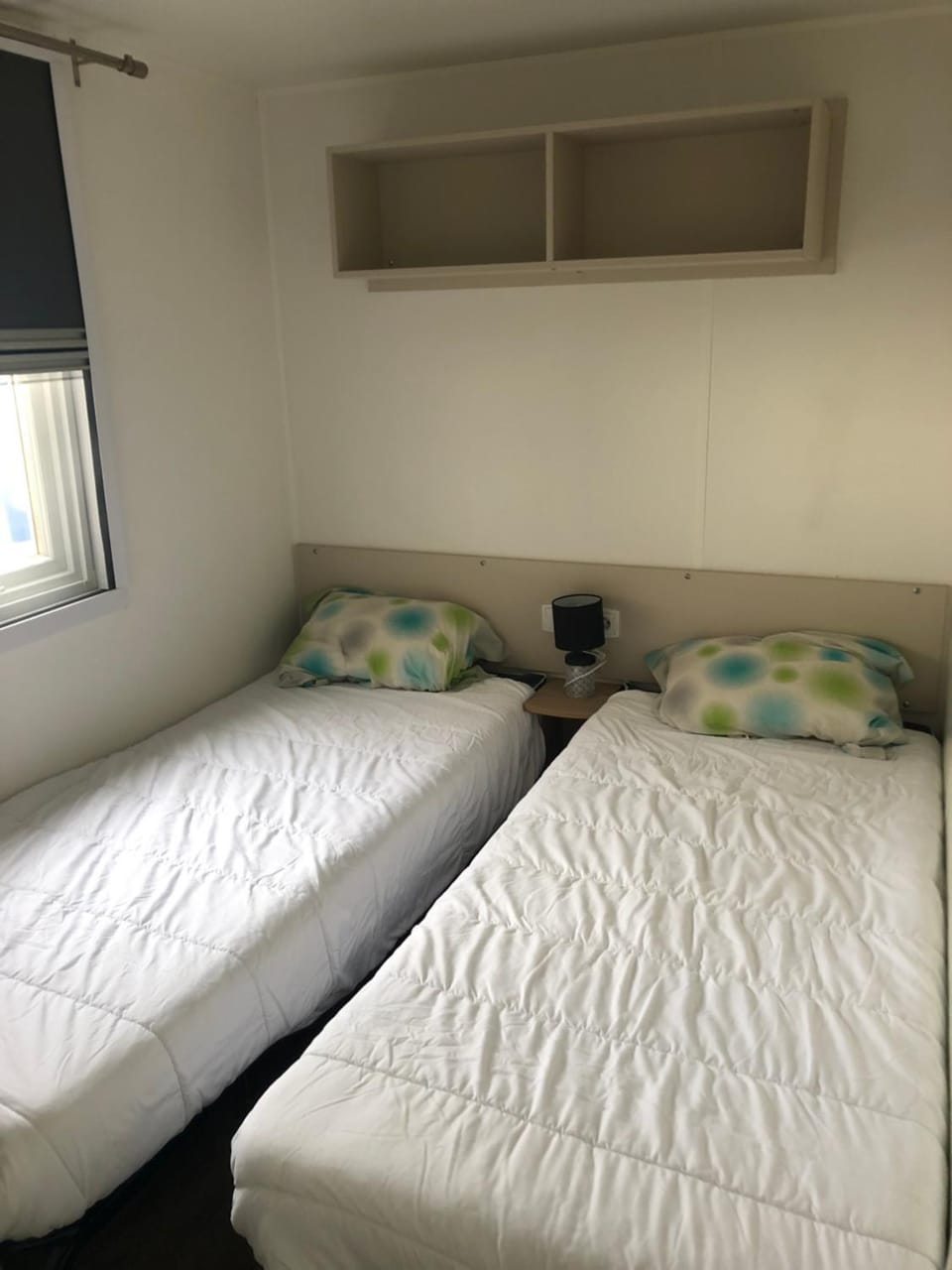 Bed, Photo of the whole room, Bedroom, storage
