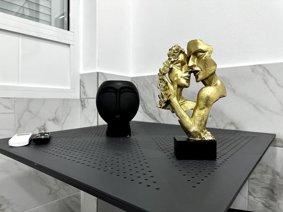 Decorative detail, Bedroom