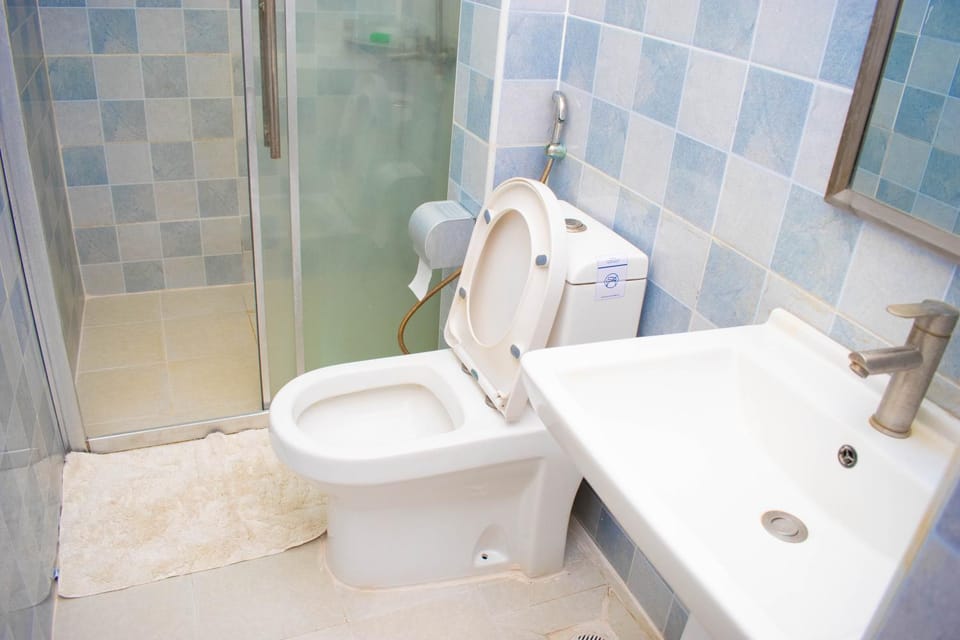 Shower, Toilet, Bathroom