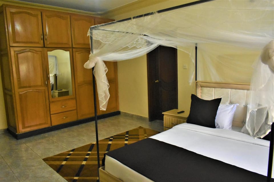 Ezeife Guesthouse Bed and Breakfast in Kampala
