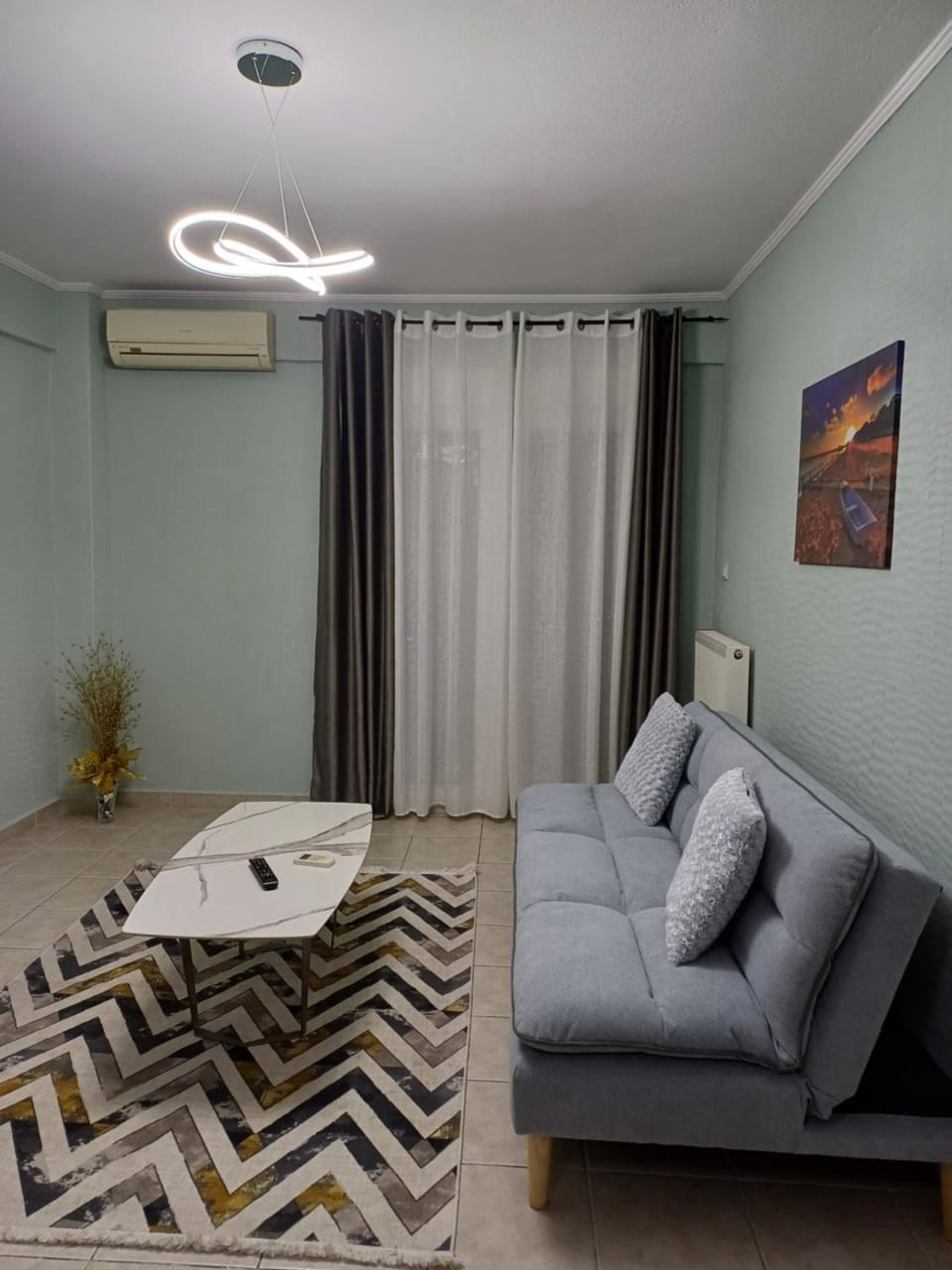 Living room, Seating area, air conditioner