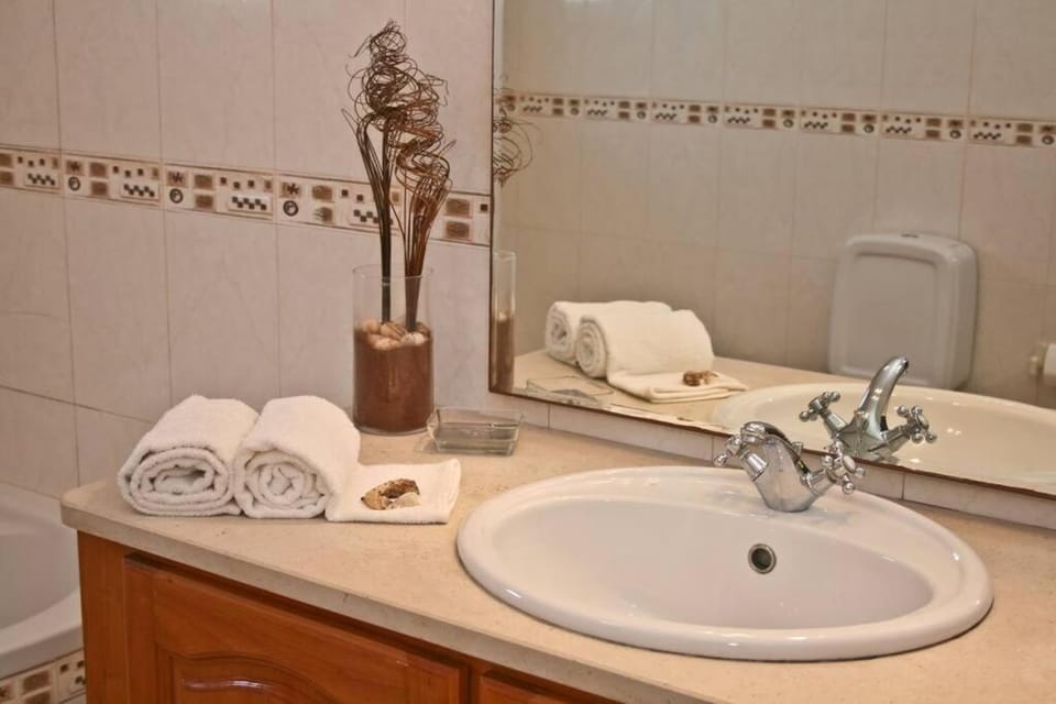 Bonita Moradia c/ Piscina em SAGRES House in Sagres