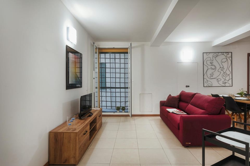 Communal lounge/ TV room, Living room