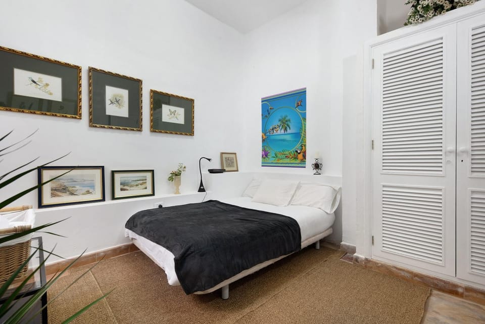 Living room, Bedroom