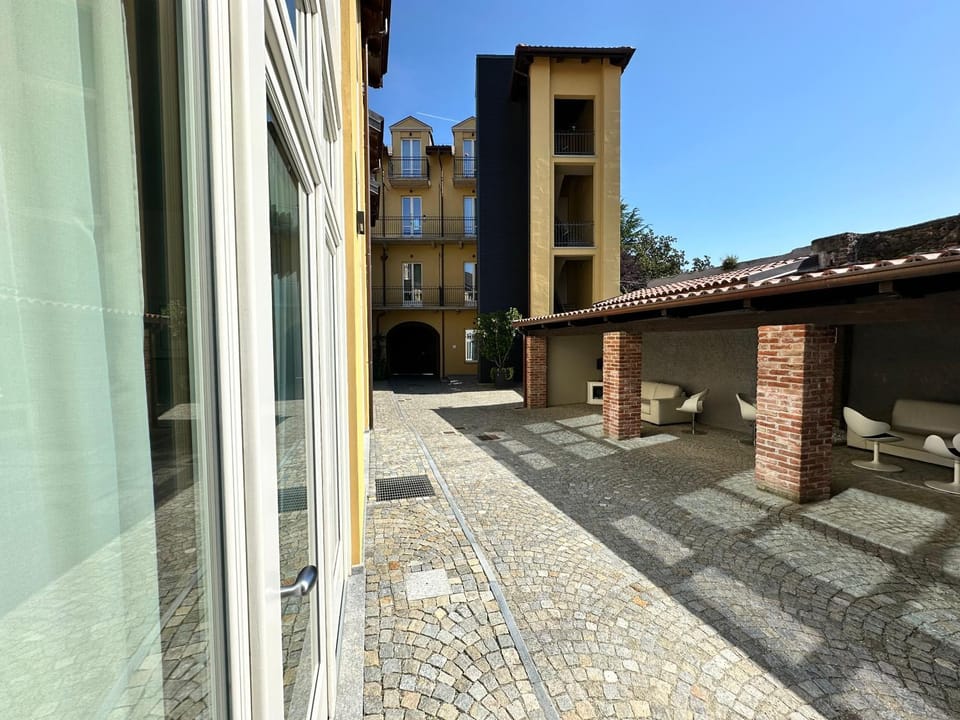 Inner courtyard view
