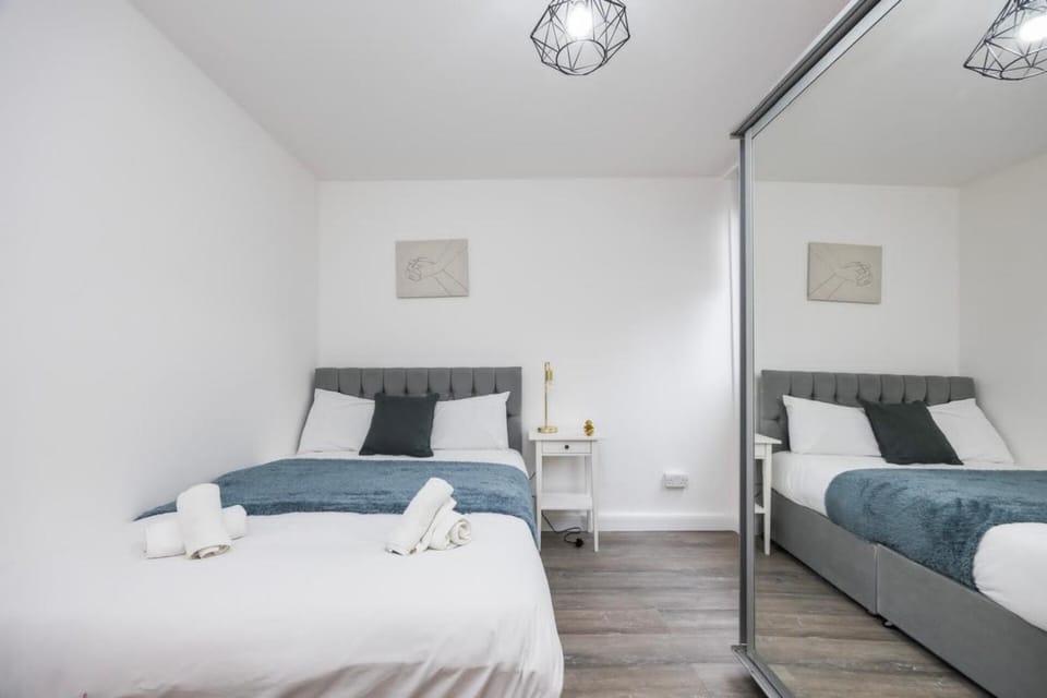 Spacious 2br Gem - Close To Clapham Junction House in London