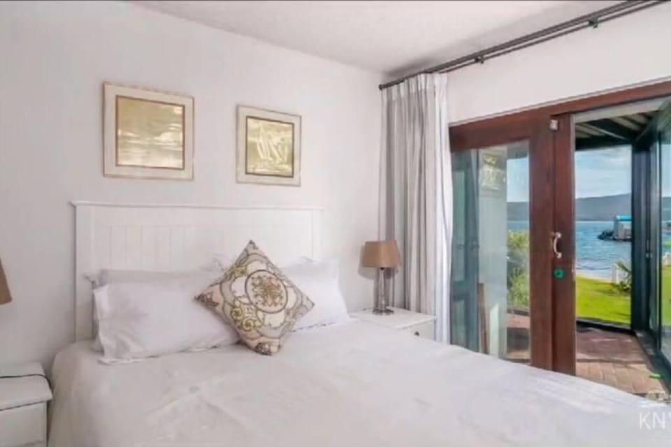 Waterfront Apartment Apartment in Knysna