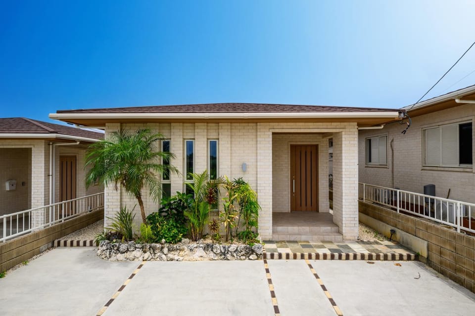 The Villa Miyako 離 Hanare & 結Yui Villa in Okinawa Prefecture