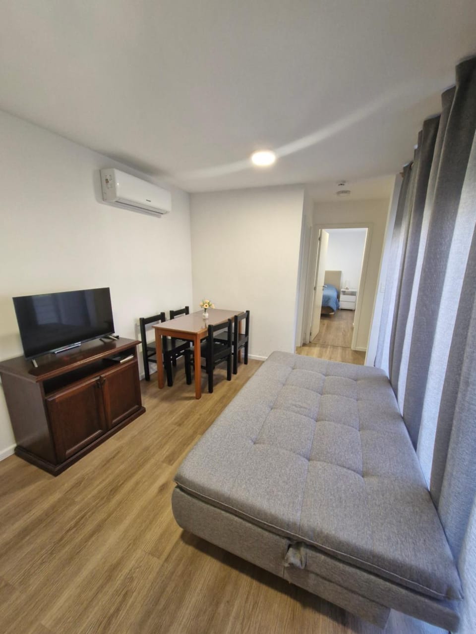 Nuevo, apartamento completo, con garaje, en Cordón Soho Apartment in Montevideo Department, Uruguay