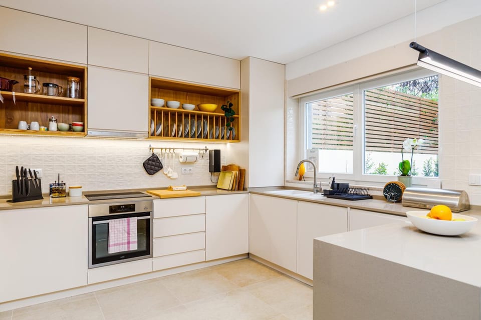 Communal kitchen, dishwasher, pet friendly, washing machine, dryer