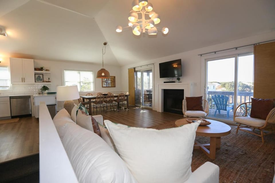 Duck N Cover House in Duck