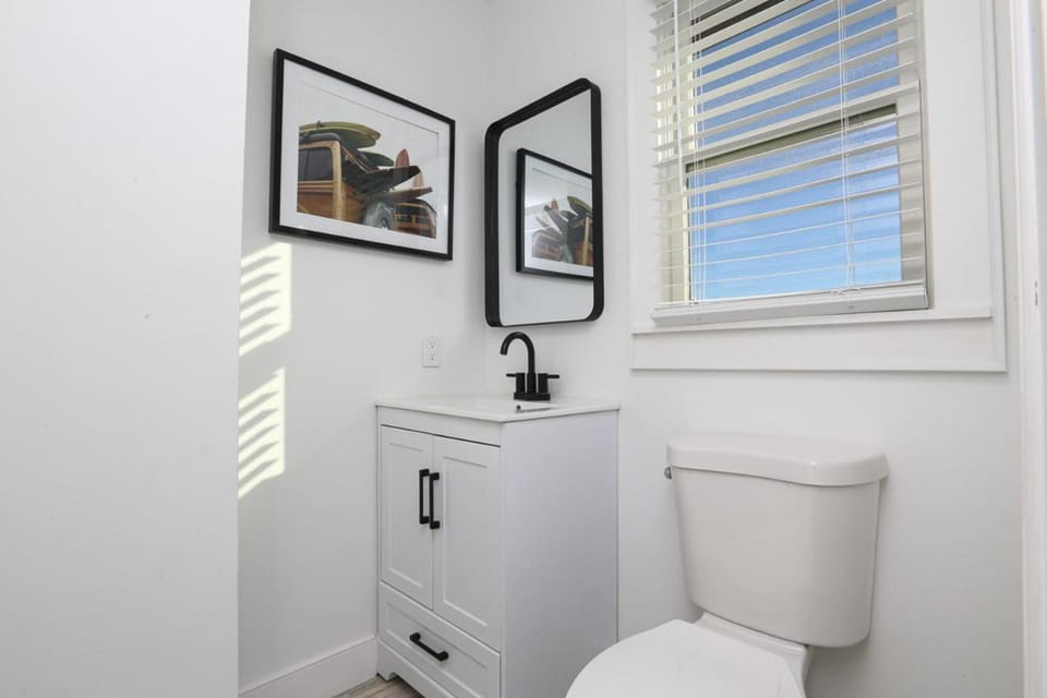 Duck N Cover House in Duck