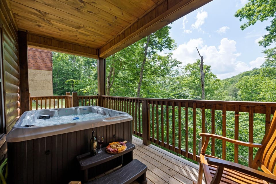 Hot Tub, Mountain view