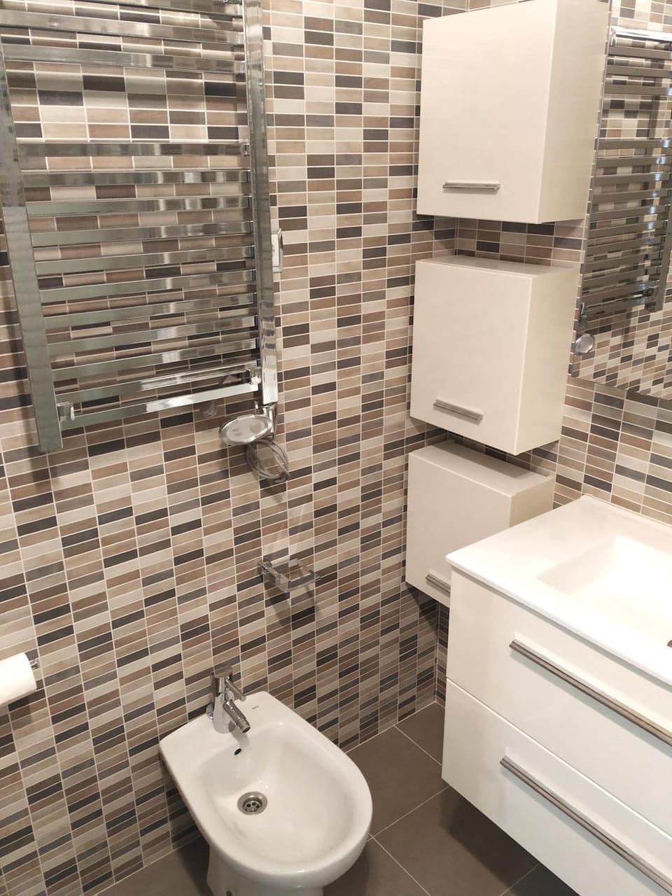 Bathroom, bidet