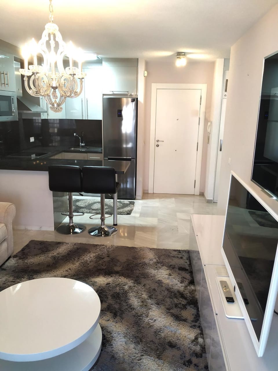 Communal lounge/ TV room, TV and multimedia, Living room, Seating area