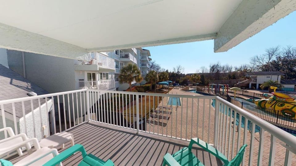 At the Beach 1 Bedroom 1 Bath Summer House 1st Flr House in South Carolina
